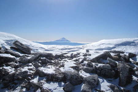 2014.01.12 金峰山、距離：58km、写真提供：S.Mさん<br />金峰山へ向かう途中の稜線にて