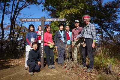 鶴ヶ鳥屋山 頂上にて