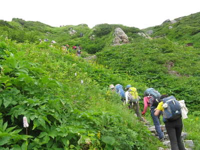 黒ボコ岩への登り