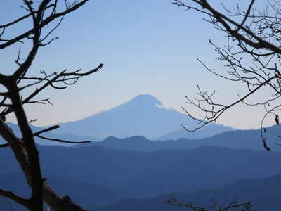 石尾根から望む富士山 