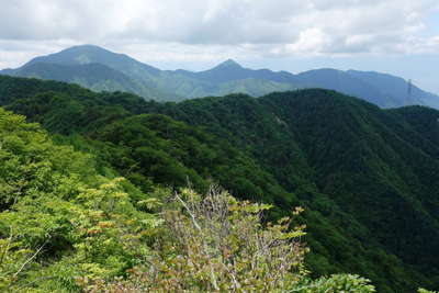 清八山から御坂黒岳と釈迦ヶ岳