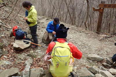 登山口で山ごはん