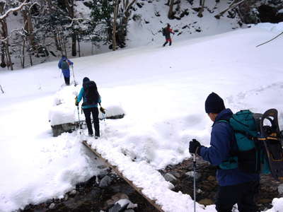 一つ目の木橋 