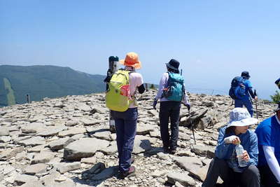 湯ノ丸山の山頂 