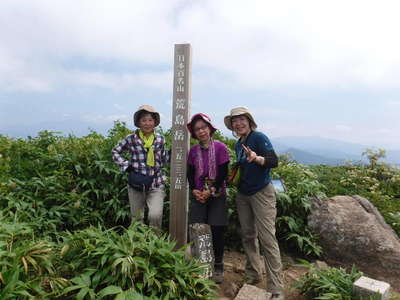 荒島岳山頂にて 