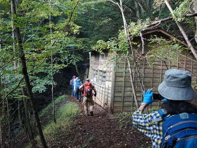 造林小屋跡 