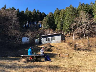 黍殻避難小屋 