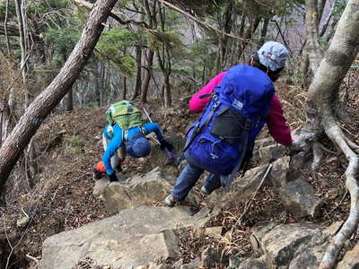 900ｍの急な下り 