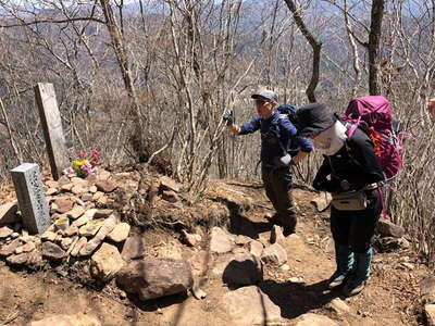 深田久弥終焉の地、黙祷 