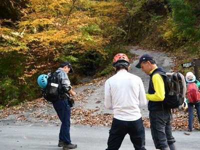 地図上の木々岩峠登山口 