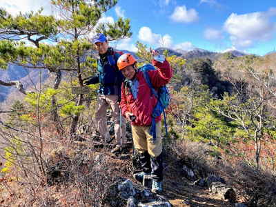 マムシ岳山頂