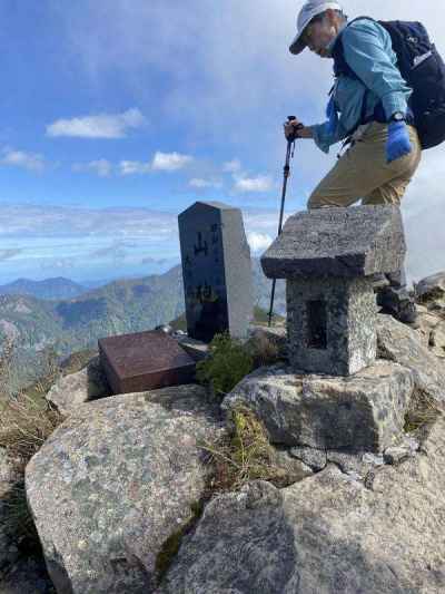 双耳峰の山頂。南峰 