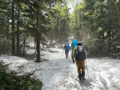 残雪も楽し