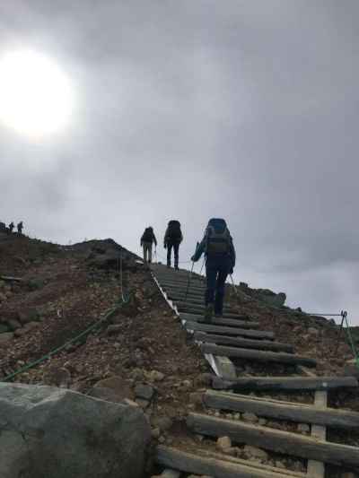 山頂への最後の登り