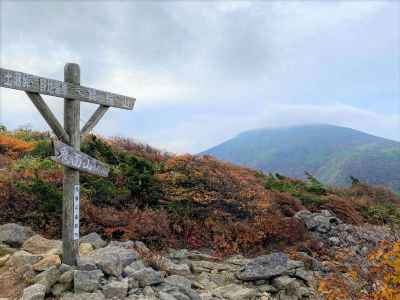 鬼面山山頂