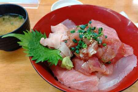 ばんや・まかない丼