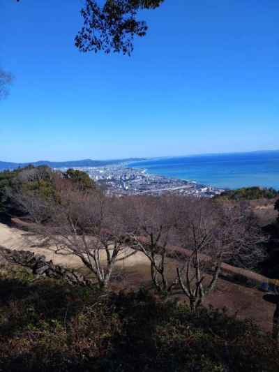 相模湾の海の青さが美しい 