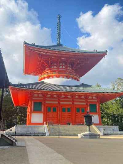 高野山のシンボル根本大塔 