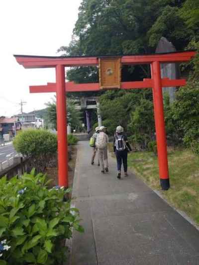 織姫神社の七色の鳥居