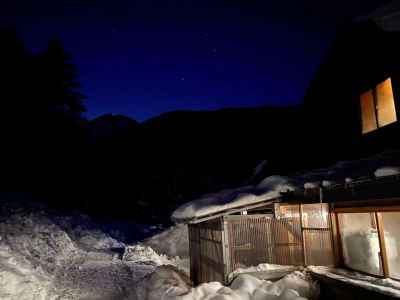 赤岳鉱泉の夜 