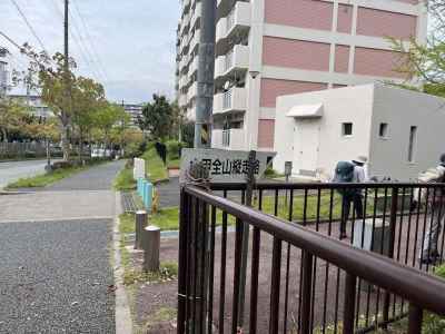 住宅地の標識 