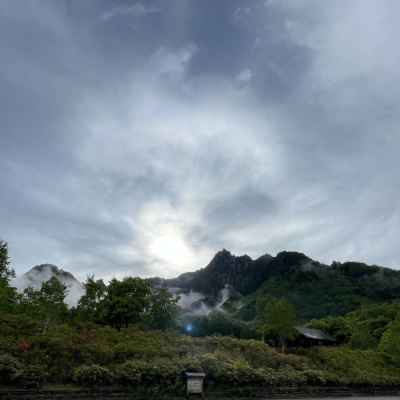 自然公園からの瑞牆山の雄姿