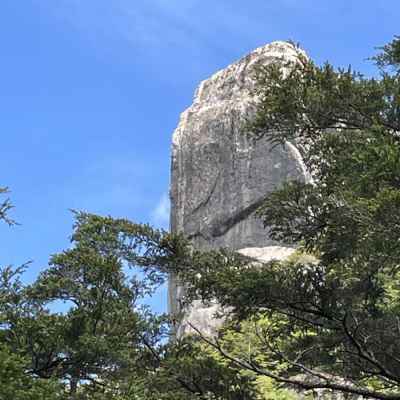 カンマンボロンエリアの大岩壁（5.12-13以上！）