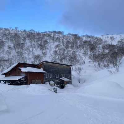 雪深いニセコ五色温泉は岳人の宿