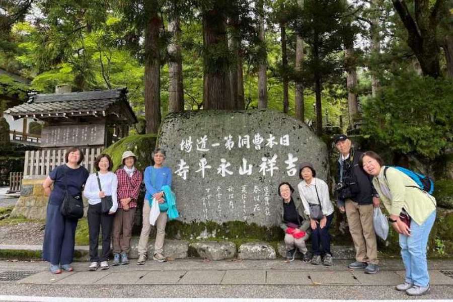 永平寺入口にて 