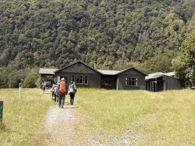 グレイドハウスに到着&nbsp;