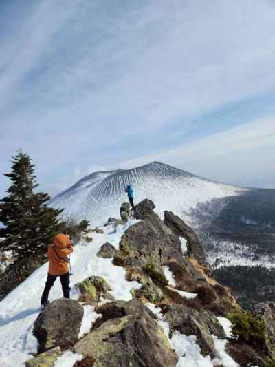 蛇骨岳から先の絶景